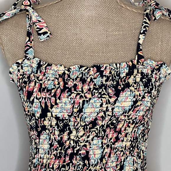 Rachel Zoe Smocked Tie Shoulder Tank Top - Picture 4 of 6